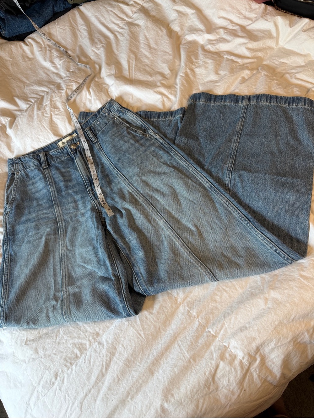 Madewell Light Blue Wide-Leg Flare Jeans